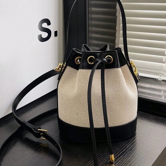 Handbags - Black Elegant Women's Mini Handbag With Adjustable Strap